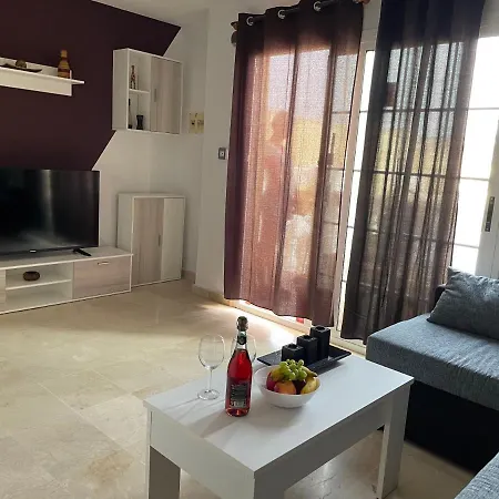 Relax Arenas كاليتا ذي فوستي